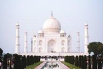 1day private tour of tajmahal from bangalore with flight,car,guide,entrances 