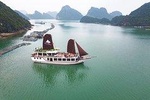 The Escape Sails – A Luxury Halong Bay Day Tour with a Difference