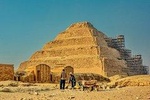 Private Guided Day Tour to Memphis Saqqara and Giza from Cairo with Lunch