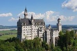 Private Tour to Neuschwanstein and more for groups.
