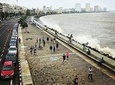 Mumbai City Tour in Public Transportation