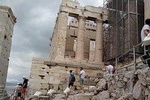 Essential Athens Highlights: Half Day Private Tour by Luxury Vehicle
