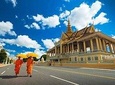 A Day Tour in Capital Phnom Penh City