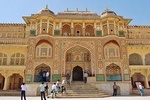Jaipur: Exploring Amer Fort & Nahargarh Fort with transfers Included