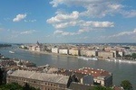 4-hour private Budapest tour by car/ minivan