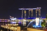 A night in Singapore with a local: private & personalized