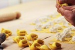 Make Bolognese pasta at Casa della sfoglina with lunch
