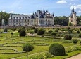 Loire Valley Day Trip with Chambord Clos Lucé and Chenonceau Castles
