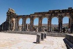 Volubilis, Moulay Idress and Meknes Day Tour from Fes