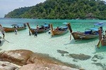 Snorkeling Private Long Tail Boat (Local Thai Experience)