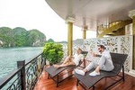 Luxury Modern Cruises Halong Bay Tour : Kayaking, Suprising Cave,Titop Island