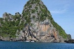 Lanta 4 Islands + Emerald Cave Snorkeling Tour by Classic Longtail Boat 