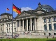 Join best-selling author Rory MacLean in Berlin with 3(for2) audio walking tours