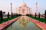 Experience Agra Full day Sightseeing with Transports & Tour Guide
