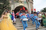 Ba Na Hills with Roundtrip Cable Car Ticket