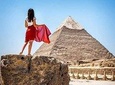 Explore Pyramids of Giza