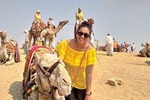 Private Tour to Pyramids of Giza Plateau in 4 Hours with Lunch and Camel ride
