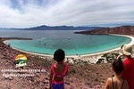 Visit paradisiac Islands in La Paz