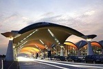 Private Tour : KLIA Arrival and Departure Transfer with Free 4G LTE SIM Card