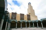 Halal Lisbon Private Tour With Muslim-friendly Lunch
