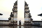 East Bali Private Tour : Iconic Lempuyang Temple - Excotic Virgin Beach - WiFi
