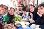 (Private) Hanoi Street Food Tour By Volunteer Guide