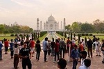SAME DAY AGRA TOUR FROM DELHI BY CAR WITH LUNCH