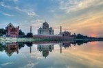 Private Taj Mahal & Agra Tour by Gatimaan Express Train from Delhi 