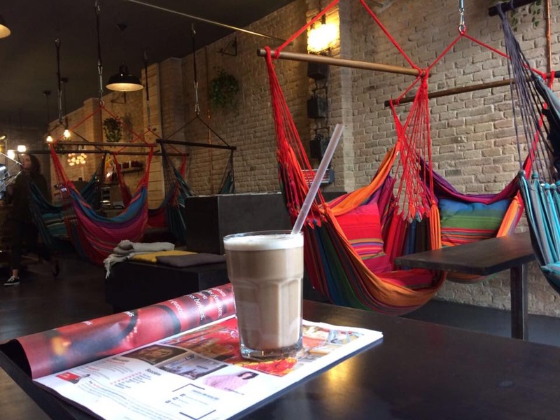 Hammock Juice Station