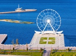 Ride Baku Ferris Wheel (Baku Eye), Baku, Azerbaijan