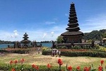Ulun Danu Temple, Handara Gate, Wanagiri And Banyu Mala Waterfall