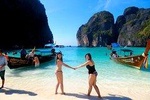 Full Day Tour of Phi Phi Island by Big Boat from Rasada Pier, Phuket