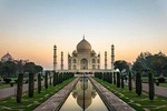 Agra: Taj Mahal Skip-the-line Entrance Ticket