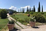 Siena, San Gimignano & the Chiantiside private tour with Mercedes V class Van