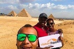 Day Tour to Giza Pyramids and Felucca Sunset Tour in Cairo