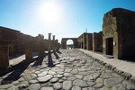 PRIVATE Mt VESUVIUS AND POMPEII - lunch and wine farm experience 