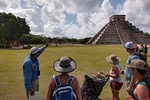 Chichen Itza, lunch and cenote Ik kil from Valladolid