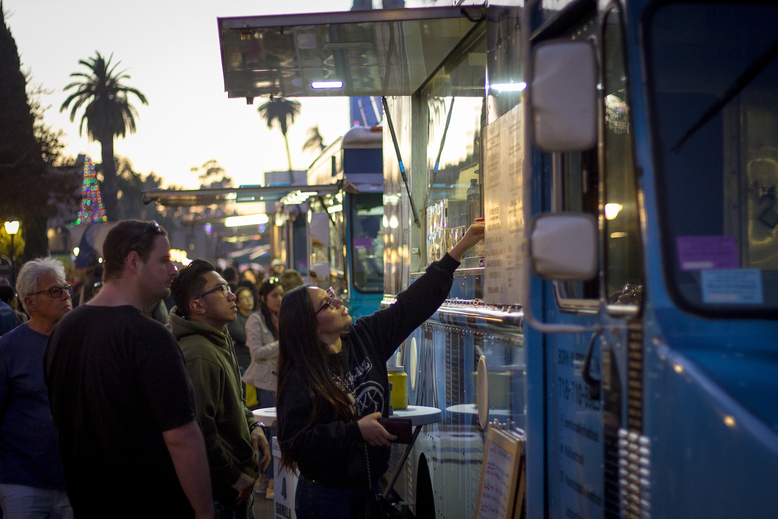 More than a dozen food trucks hit Balboa Park for five-day festival