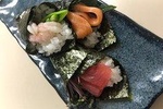 [Hand-rolled sushi experience] using Hokkaido ingredients can be easily done by more than 2 people! !