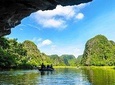 Small Group Hoa Lu - Trang An - Mua cave: Buffet lunch, Limousine Transfer, Cave