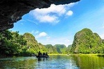 Small Group Hoa Lu - Trang An - Mua cave: Buffet lunch, Limousine Transfer, Cave