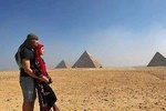 Giza Pyramids and Sphinx Tour