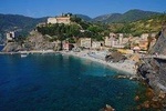 The best of Cinque Terre by train: enchanting landscapes and perfumed wines