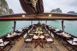 Halong Nang Tien Day Cruise 4 hours