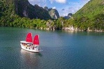 Amazing Sails Explorer- Private Day Tour in Ha Long Bay from Hanoi 
