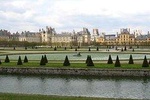 Fontainebleau & Vaux-le-Vicomte Trip with Local Guide & Private Transportation