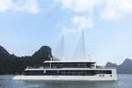JADESAILS CRUISE-Luxury Day Cruise into Ha Long Bay (Tour from Tuan Chau Marina)