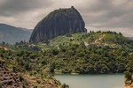Private transportation to Guatapé (personalized service)
