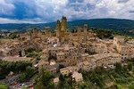 Private car trip to Siena and San Gimignano from Florence (8 h)