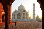 Full Day Agra Trip with Lunch By Car from Delhi